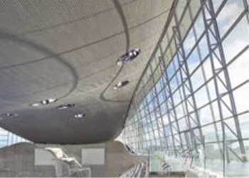 پاورپوینت بررسی معماری ورزشگاه بازی های آبی ۲۰۱۲ لندن – زاها حدید